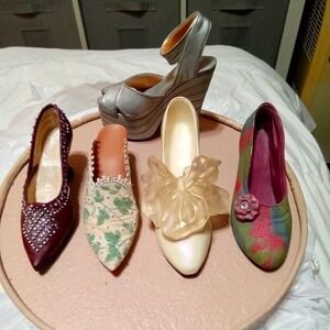 Willets Vintage Decorative‎ Miniature Shoe Collection Display Collectible Decor